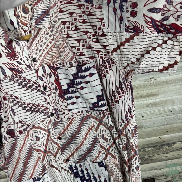 Vintage AOP Button Up Shirt - Picture 3 of 7